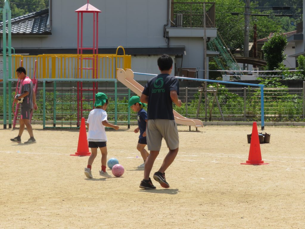 サッカー教室 巡回指導 サッカー教室 関西福祉大学 サッカー部